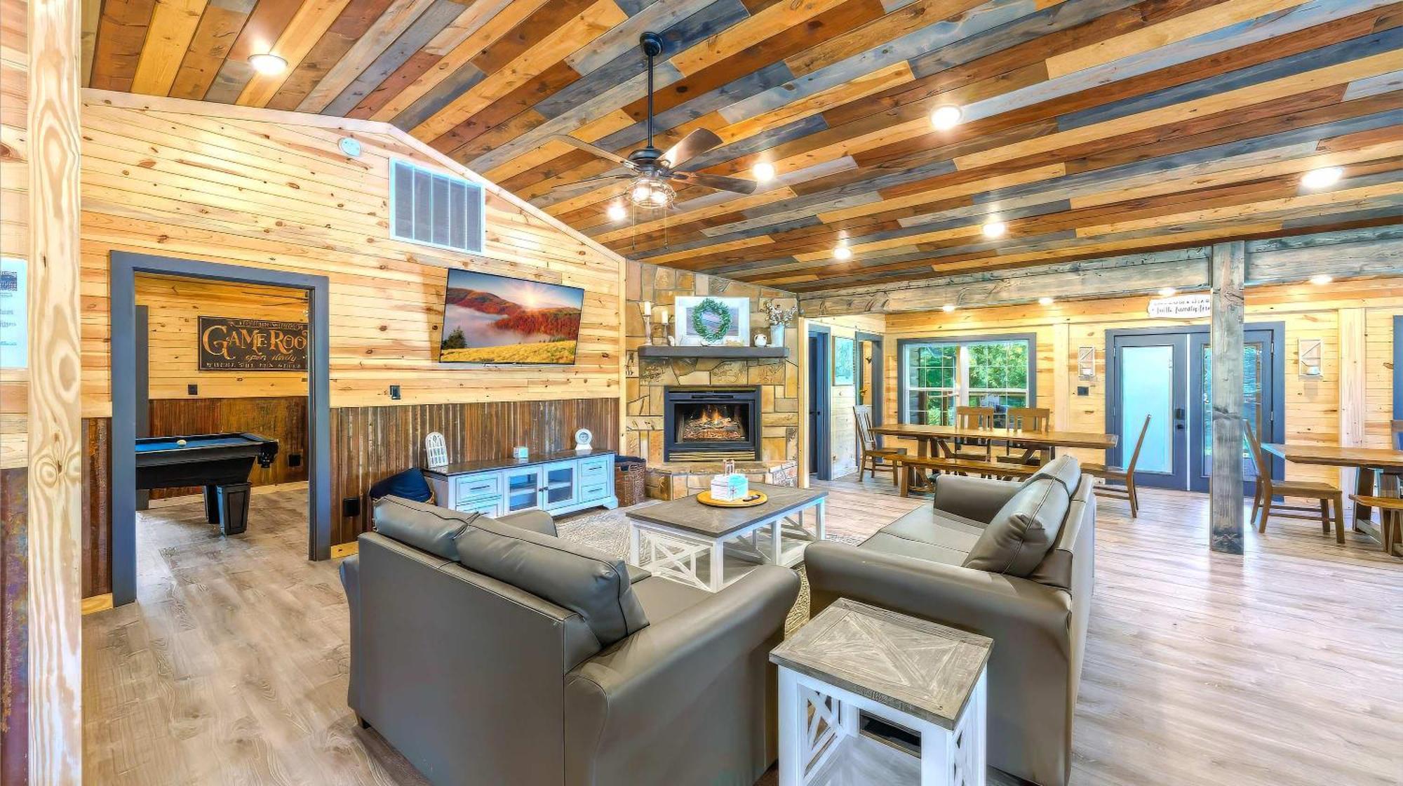 Poolside At Autumn Woods - Pool, Theater, Fireplace, Firepit, Arcade Sevierville Exterior foto