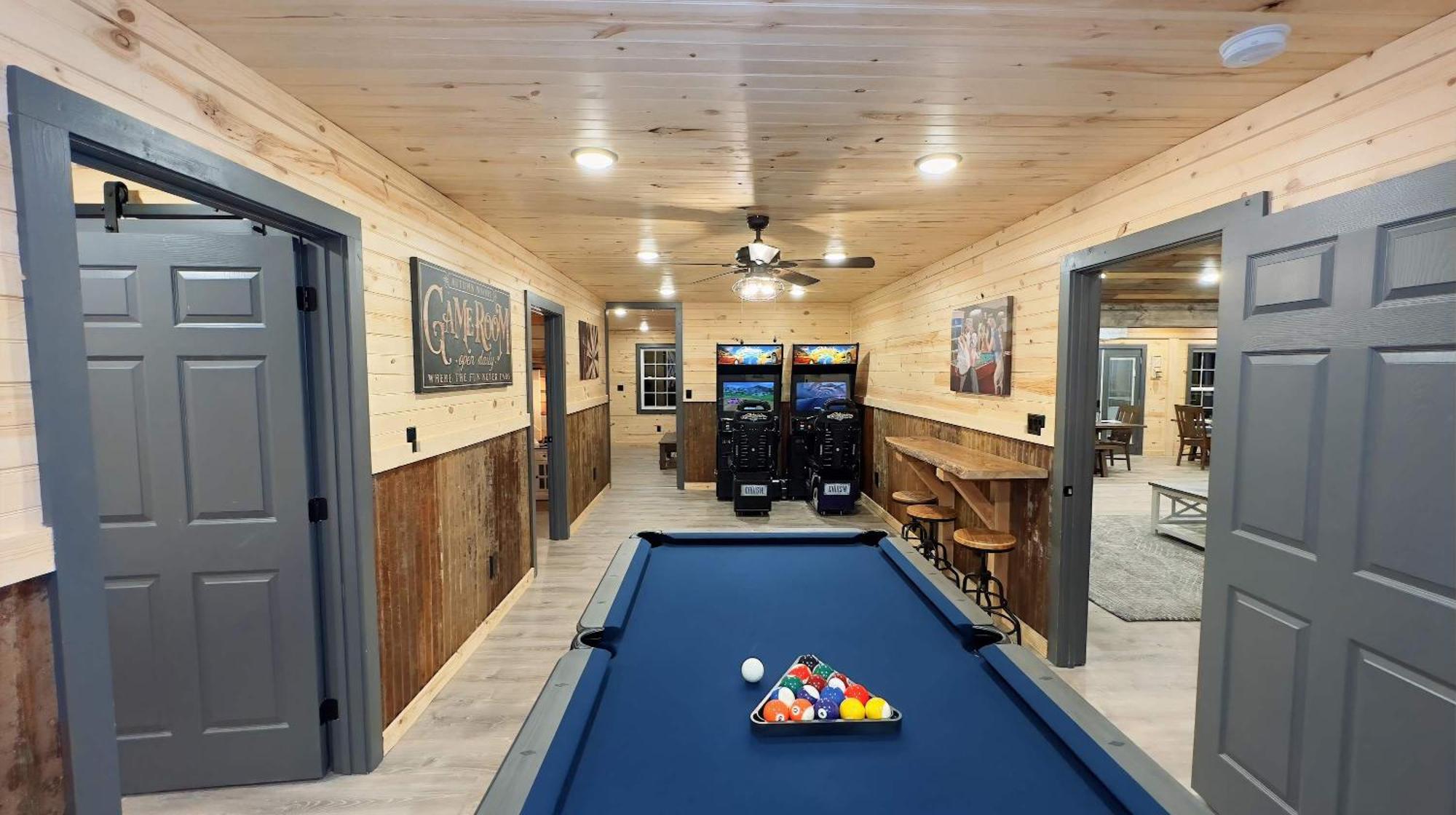 Poolside At Autumn Woods - Pool, Theater, Fireplace, Firepit, Arcade Sevierville Exterior foto
